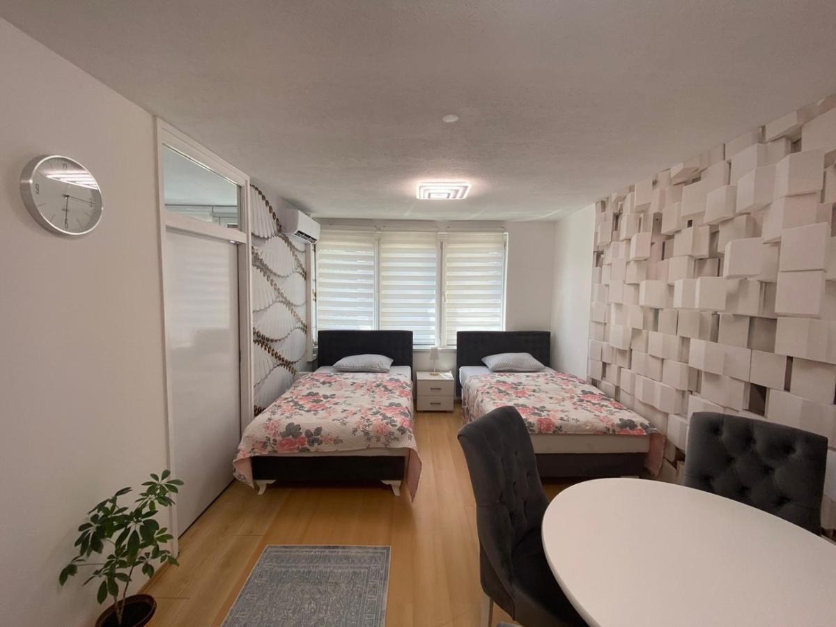 Apartman Citylux Біхач Екстер'єр фото